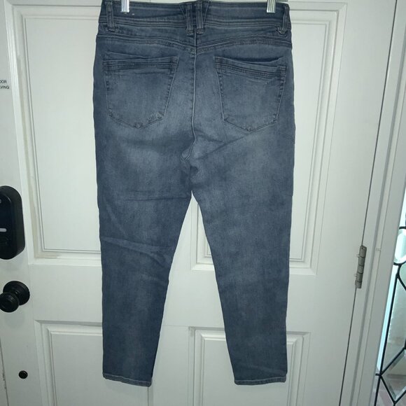 jeans - Picture 3 of 3